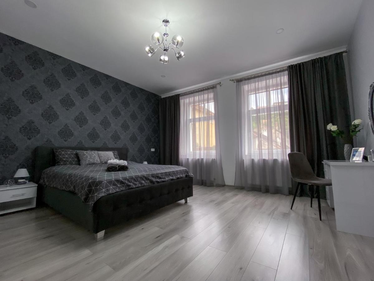 Studio 5 Брашов Экстерьер фото