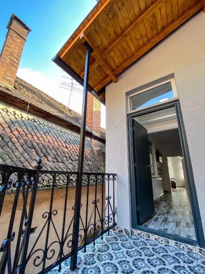 Studio 5 Брашов Экстерьер фото
